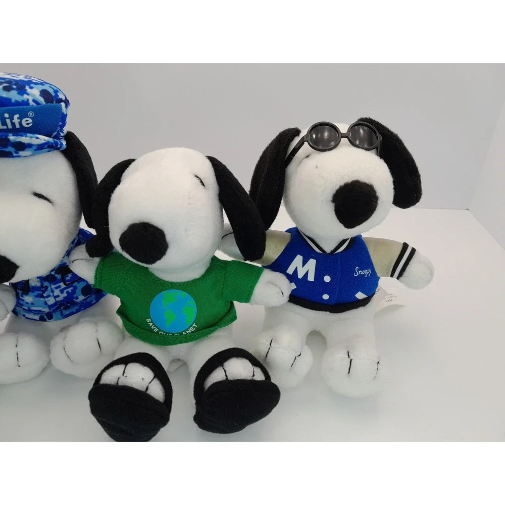 Lot of 4 MetLife Peanuts Snoopy Plush Stuffed Animals Hoodie Camo Varsity 5